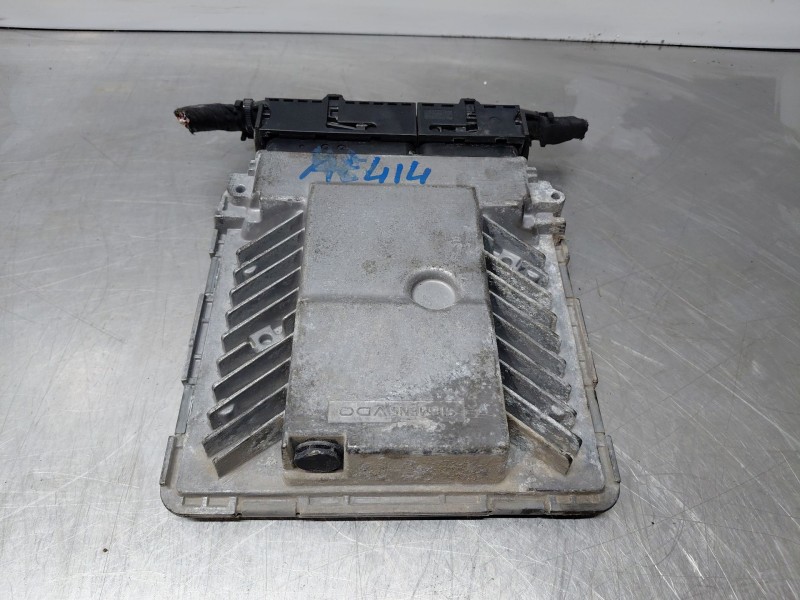 Recambio de centralita motor uce para volkswagen passat berlina (3c2) elegance referencia OEM IAM 3G906018CE  