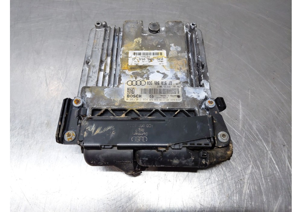 Recambio de centralita motor uce para audi a4 b7 (8ec) 2.0 tdi referencia OEM IAM 03G906016JD 0281012654 