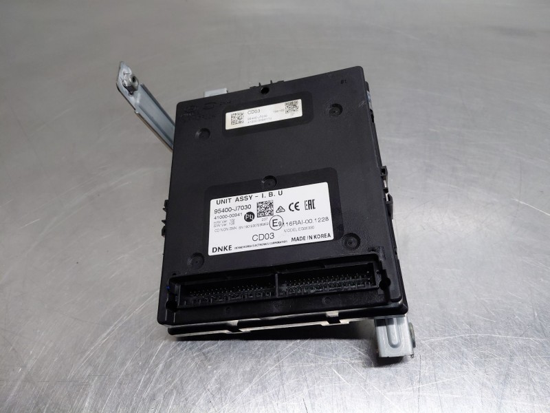 Recambio de modulo electronico para kia ceed drive referencia OEM IAM 95400-J7030  