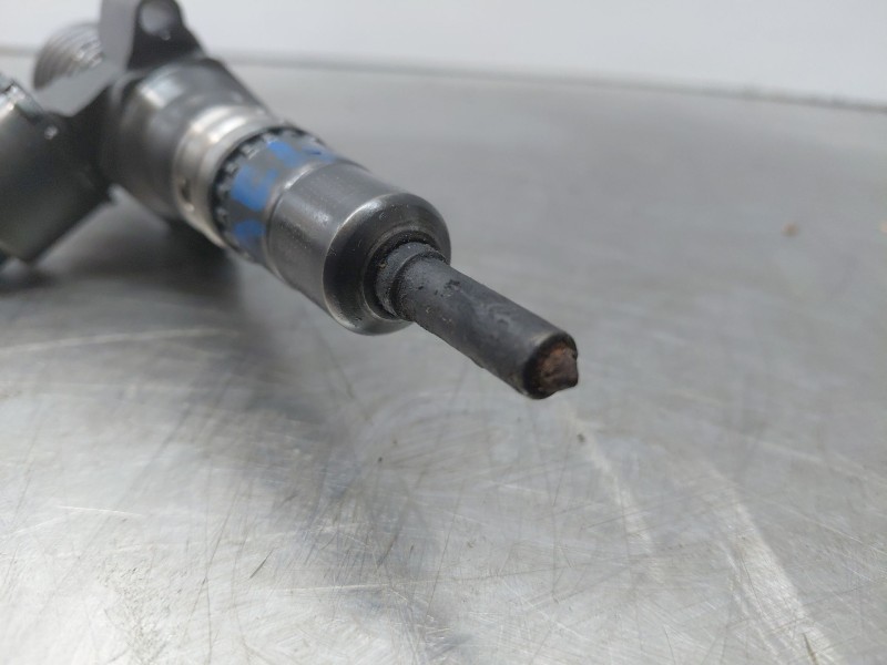 Recambio de inyector para audi a4 b7 (8ec) 2.0 tdi referencia OEM IAM 0414720404  