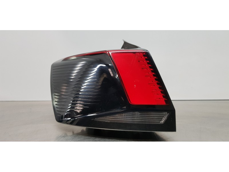 Recambio de piloto trasero izquierdo para peugeot 3008 active referencia OEM IAM 9810477180   Recambio de piloto trasero izquierdo para peugeot 3008 active referencia OEM IAM 9810477180