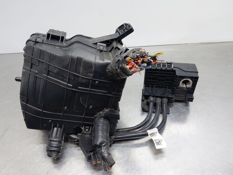 Recambio de caja reles / fusibles para hyundai tucson tecno sky referencia OEM IAM 91959N7010  