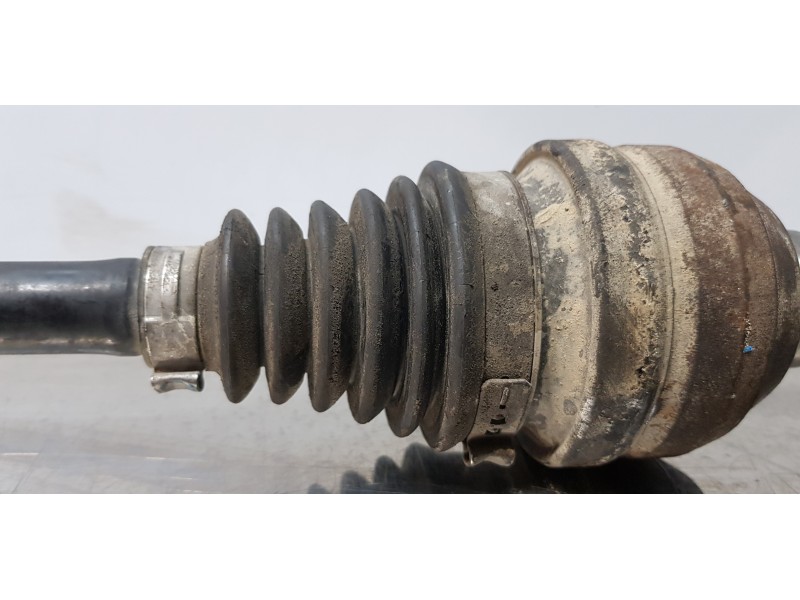 Recambio de transmision trasera derecha para volvo xc90 d5 momentum referencia OEM IAM 36000930  