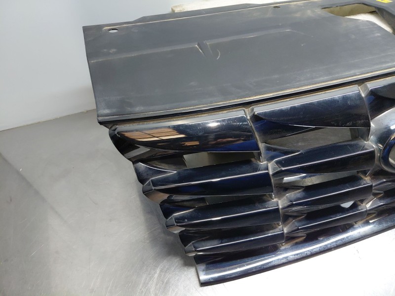 Recambio de rejilla delantera para hyundai tucson tecno sky referencia OEM IAM 86350N7100 86351N7100 