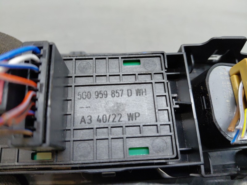 Recambio de mando elevalunas delantero izquierdo para volkswagen taigo life referencia OEM IAM 5G0959857DWHS  
