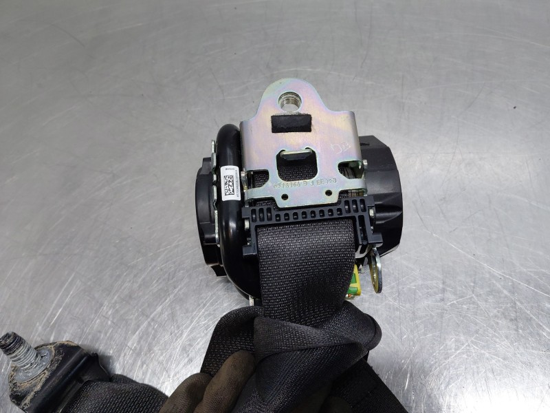 Recambio de cinturon seguridad trasero derecho para hyundai tucson tecno sky referencia OEM IAM 89880N7000NNB  