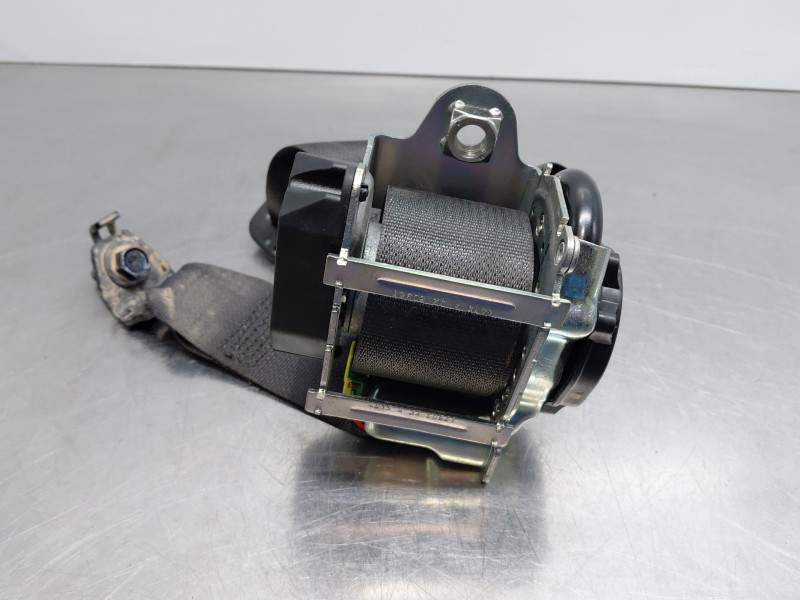 Recambio de cinturon seguridad trasero derecho para hyundai tucson tecno sky referencia OEM IAM 89880N7000NNB  