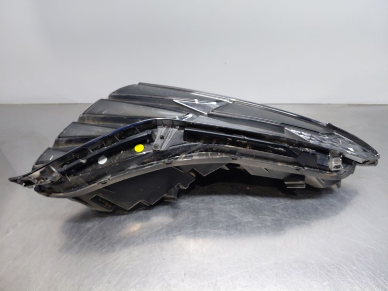 Recambio de piloto delantero izquierdo para hyundai tucson tecno sky referencia OEM IAM 92207N7100  