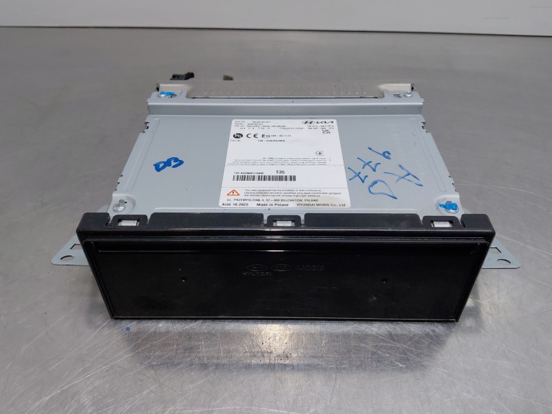 Recambio de sistema audio / radio cd para hyundai tucson tecno sky referencia OEM IAM 96160N7121  