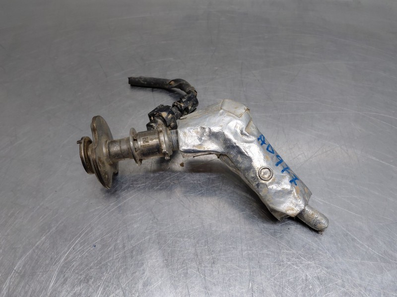 Recambio de inyector para hyundai tucson tecno sky referencia OEM IAM 296302U000  