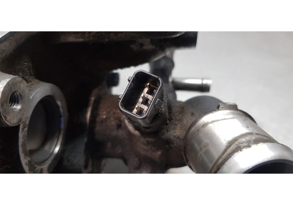 Recambio de culata para kia sportage basic 2wd referencia OEM IAM 221102B755  