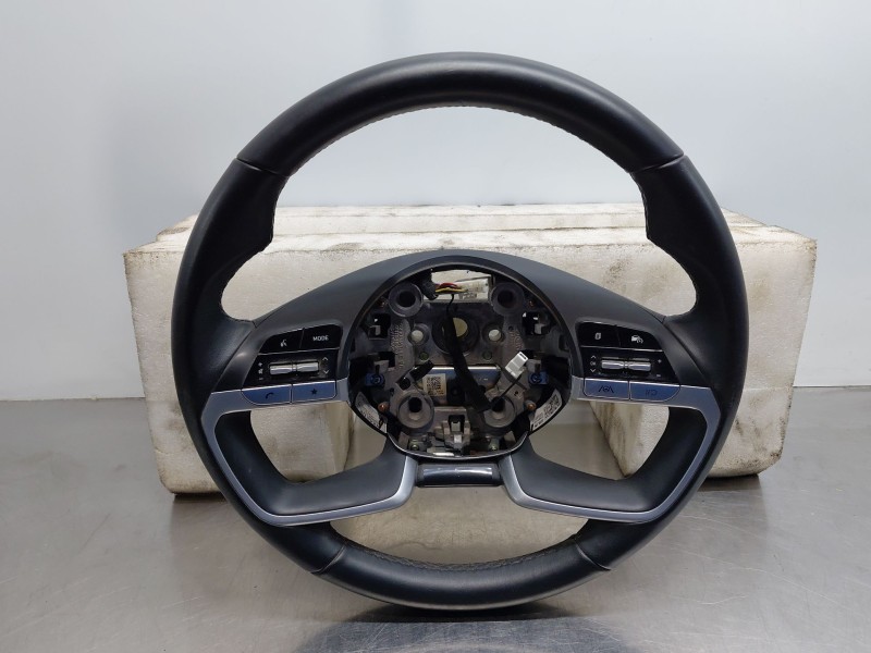 Recambio de volante para hyundai tucson tecno sky referencia OEM IAM 56170N9000  