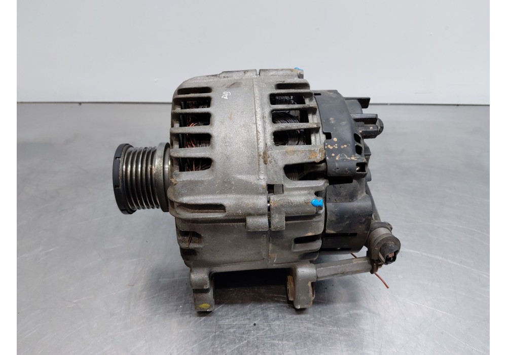 Recambio de alternador para volkswagen caddy iv furgoneta/monovolumen (saa, sah) 2.0 tdi referencia OEM IAM 04L903021A  