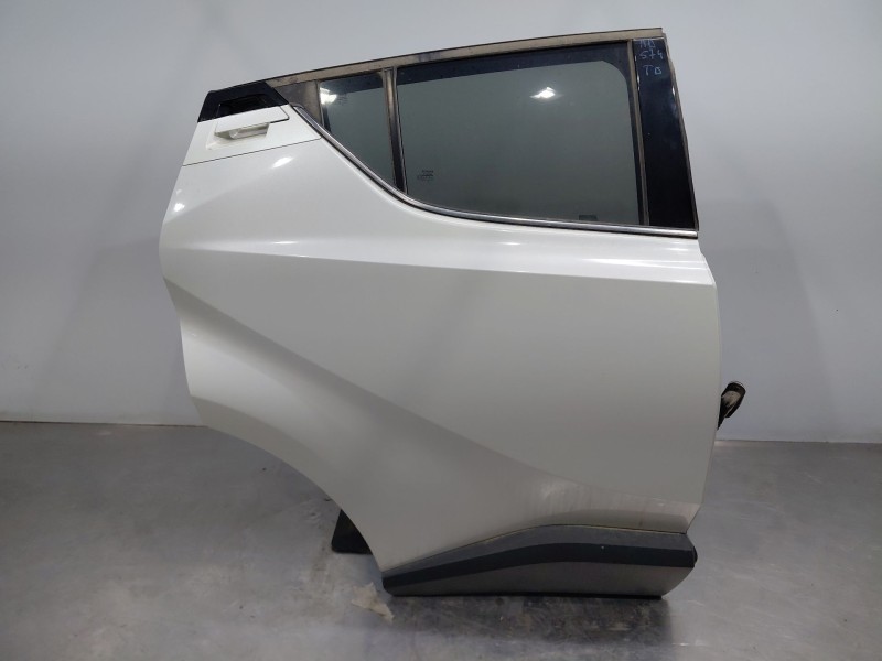 Recambio de puerta trasera derecha para toyota c-hr hybrid referencia OEM IAM 67003F4010  