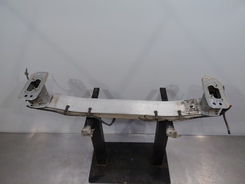 Recambio de refuerzo paragolpes delantero para toyota c-hr hybrid referencia OEM IAM   