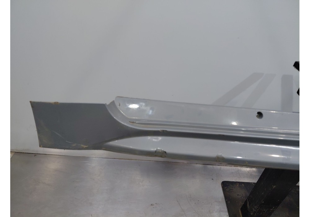 Recambio de faldon lateral para toyota corolla touring sports (e21) hybrid referencia OEM IAM   