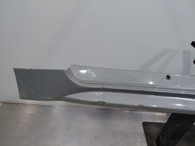 Recambio de faldon lateral para toyota corolla touring sports (e21) hybrid referencia OEM IAM   