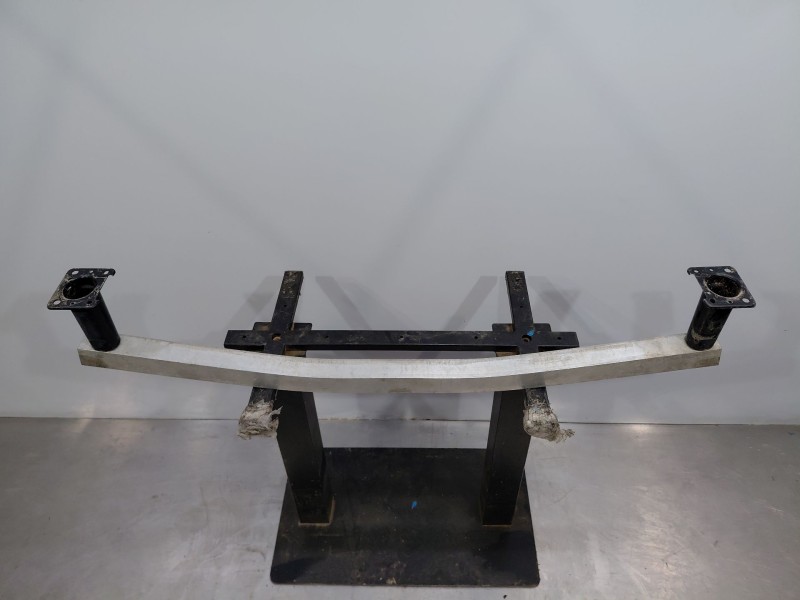 Recambio de travesaño inferior delantero para toyota c-hr hybrid referencia OEM IAM   