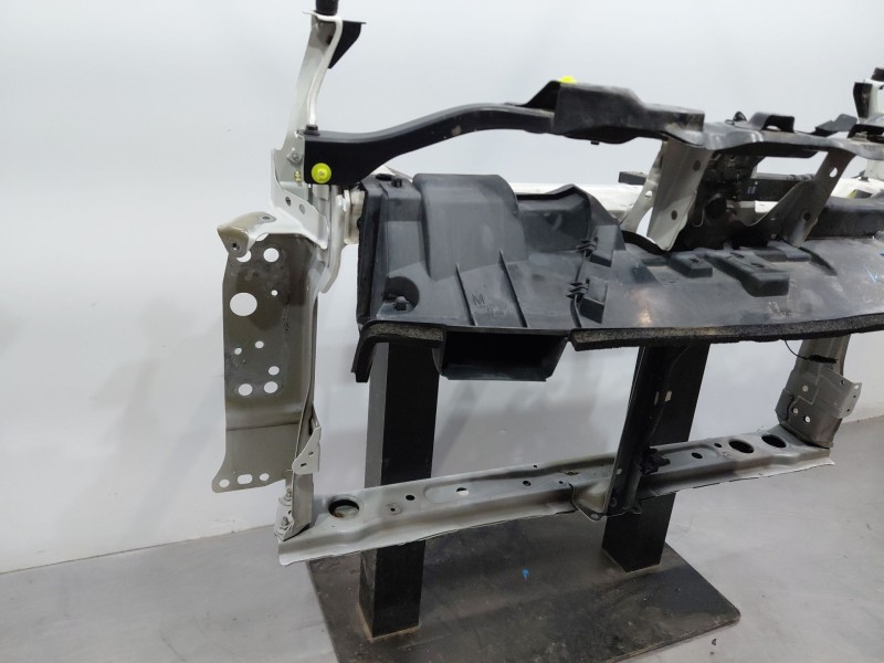 Recambio de panel frontal para toyota c-hr hybrid referencia OEM IAM   