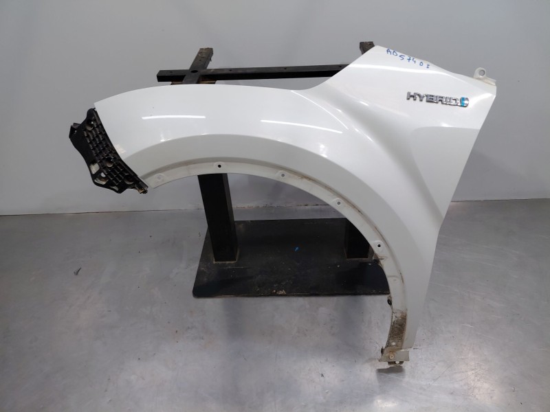 Recambio de aleta delantera izquierda para toyota c-hr hybrid referencia OEM IAM 5380202270  