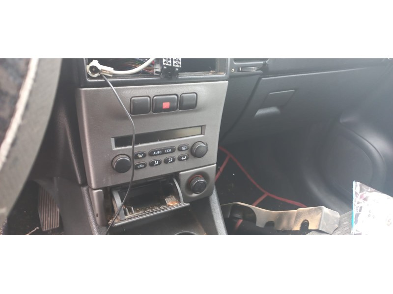 opel zafira a del año 2004