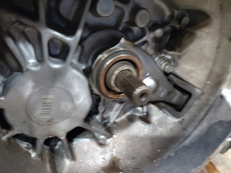 Recambio de caja cambios para kia carens ( ) drive referencia OEM IAM WEW6 U44R 