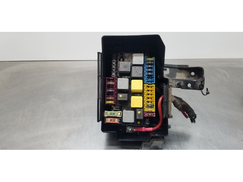 Recambio de caja reles / fusibles para mercedes clase m (w166) ml 350 bluetec (166.004) referencia OEM IAM A1669060193  