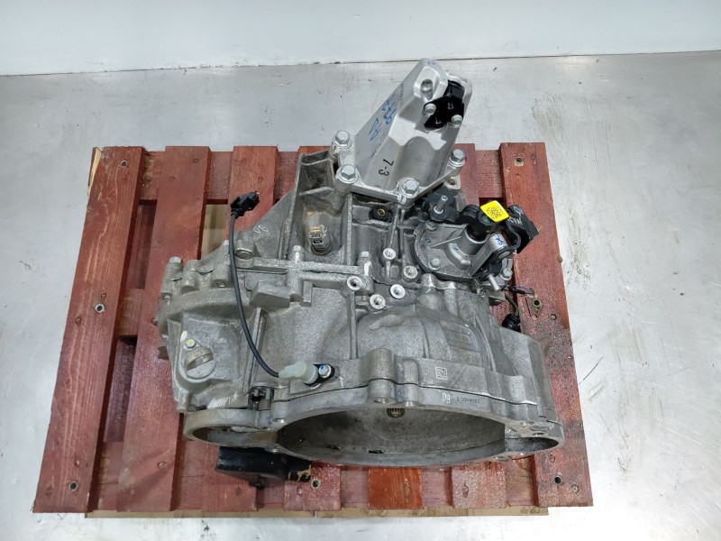 Recambio de caja cambios para hyundai tucson tecno sky referencia OEM IAM WPJ6 430B032622 