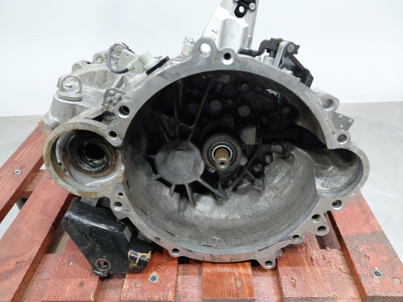 Recambio de caja cambios para hyundai tucson tecno sky referencia OEM IAM WPJ6 430B032622 