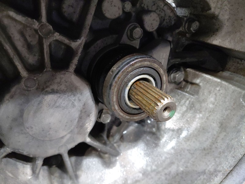 Recambio de caja cambios para hyundai tucson tecno sky referencia OEM IAM WPJ6 430B032622 