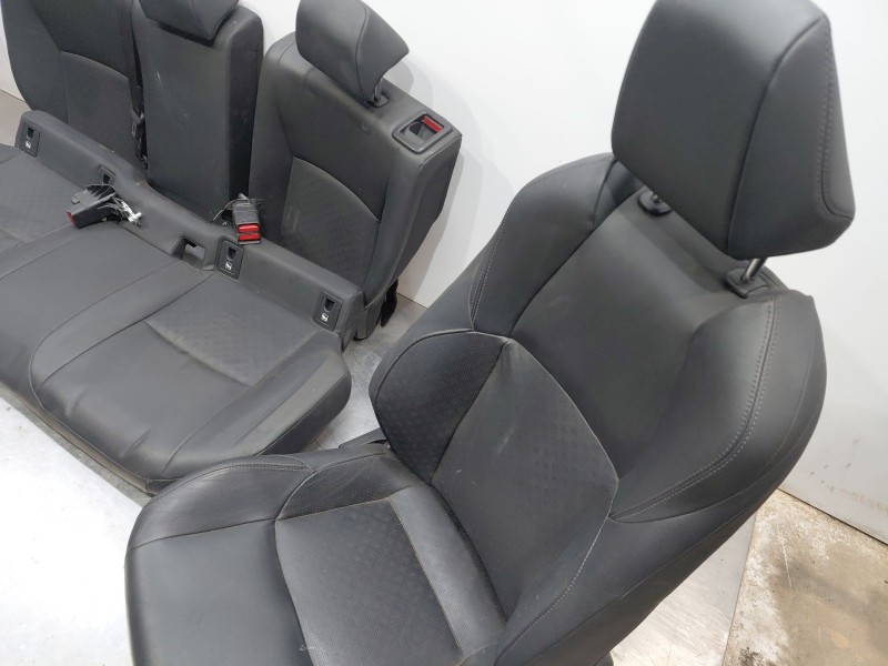 Recambio de juego asientos completo para toyota c-hr hybrid referencia OEM IAM 72010F4041  