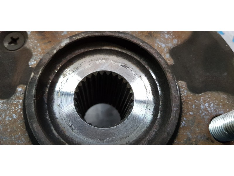 Recambio de mangueta delantera izquierda para kia carens ( ) concept referencia OEM IAM 51715A4500  