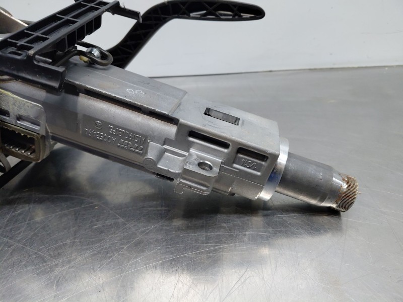 Recambio de columna direccion para volkswagen taigo life referencia OEM IAM 2Q1423510BM  