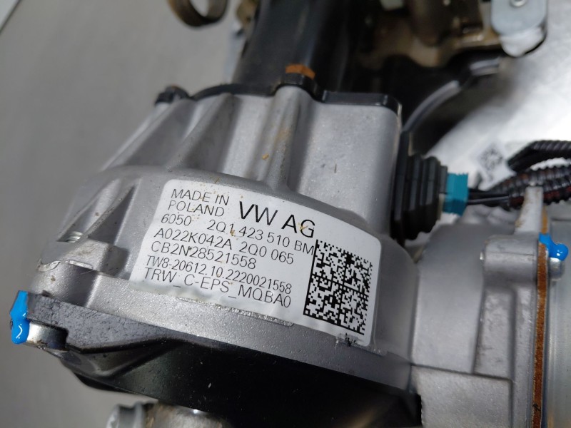 Recambio de columna direccion para volkswagen taigo life referencia OEM IAM 2Q1423510BM  