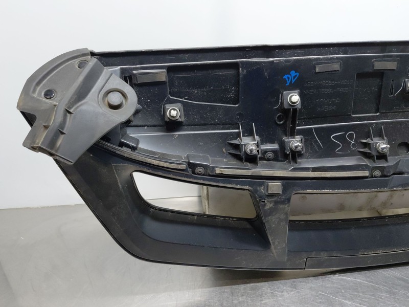 Recambio de aleron trasero para toyota c-hr hybrid referencia OEM IAM   