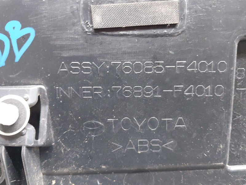 Recambio de aleron trasero para toyota c-hr hybrid referencia OEM IAM   