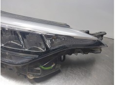 Recambio de faro derecho para toyota c-hr hybrid referencia OEM IAM    2