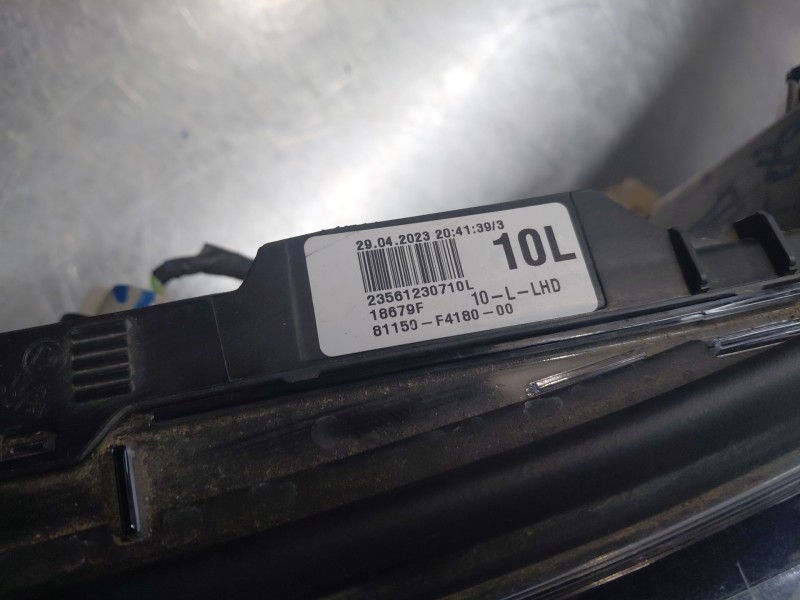 Recambio de faro izquierdo para toyota c-hr hybrid referencia OEM IAM   
