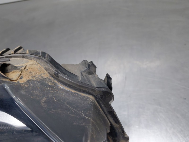 Recambio de faro derecho para toyota c-hr hybrid referencia OEM IAM   