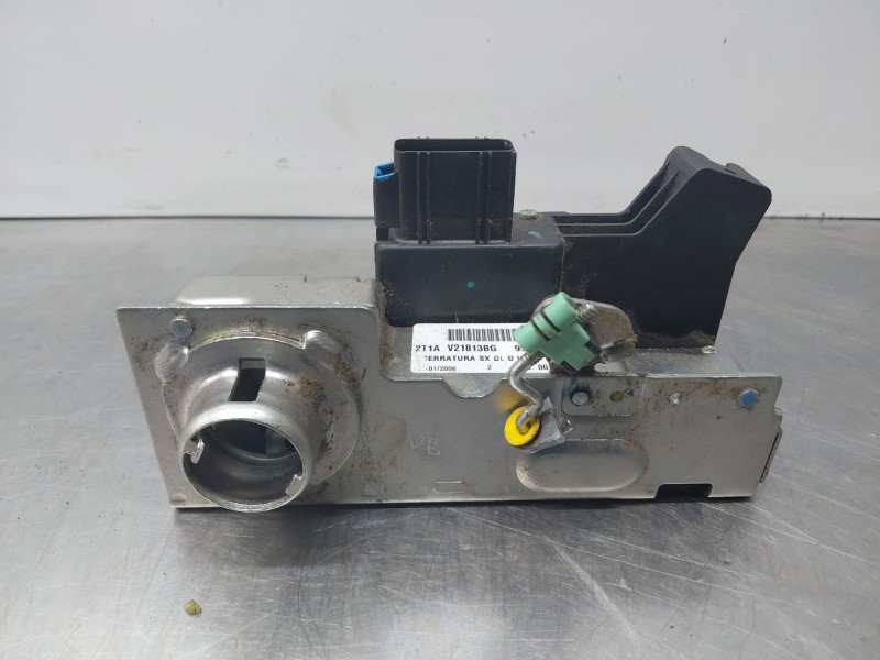 Recambio de cerradura puerta delantera izquierda para ford tourneo connect (tc7) kombi referencia OEM IAM   