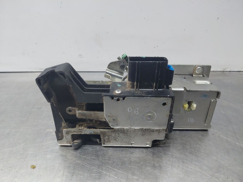 Recambio de cerradura puerta delantera izquierda para ford tourneo connect (tc7) kombi referencia OEM IAM   