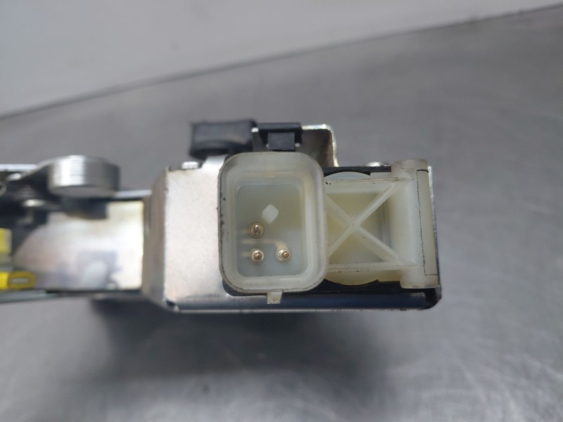 Recambio de cerradura puerta lateral derecha para ford tourneo connect (tc7) kombi referencia OEM IAM   