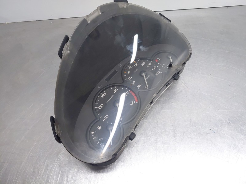 Recambio de cuadro instrumentos para peugeot 206 hatchback (2a/c) 1.9 d referencia OEM IAM   