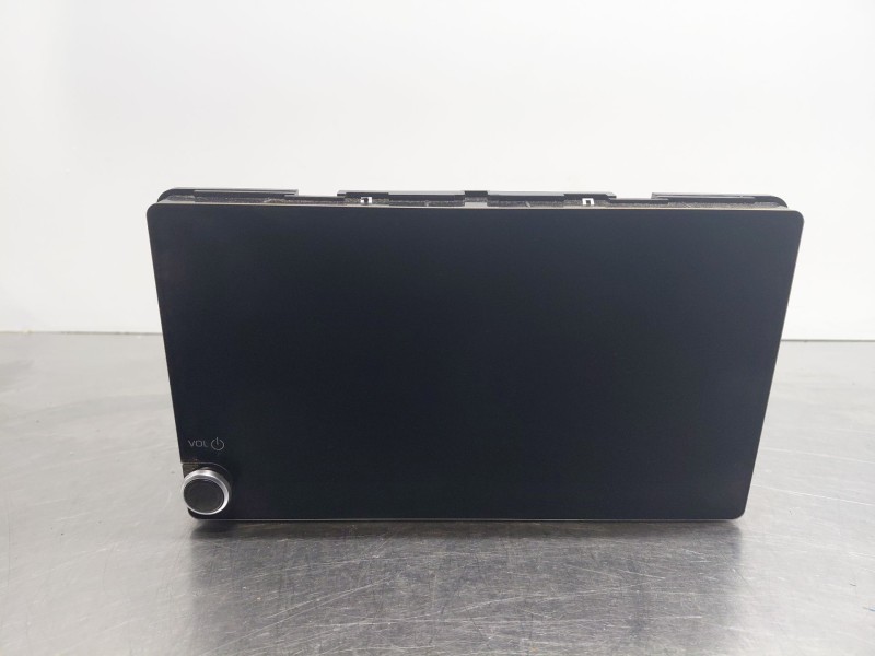 Recambio de pantalla multifuncion para toyota c-hr hybrid referencia OEM IAM   