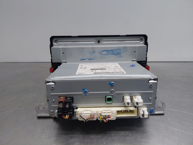 Recambio de pantalla multifuncion para toyota c-hr hybrid referencia OEM IAM   