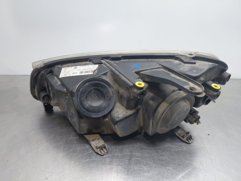 Recambio de faro derecho para ford c-max (dm2) 1.8 tdci referencia OEM IAM   