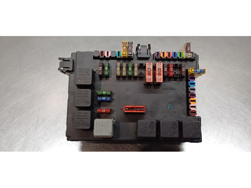 Recambio de caja reles / fusibles para mercedes clase s (w221) berlina 320 / 350 cdi (221.022) referencia OEM IAM A2215403550  