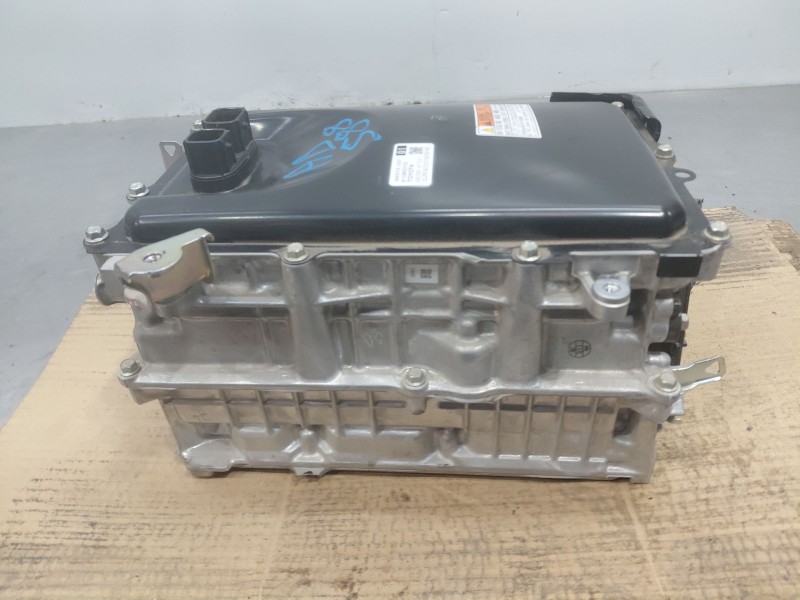 Recambio de bateria para toyota c-hr hybrid referencia OEM IAM   