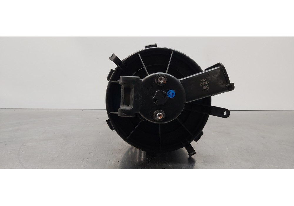 Recambio de motor calefaccion para peugeot boxer caja cerrada (rs 3000) (330/333) 2007 ) hdi (330) referencia OEM IAM 6441Y1  