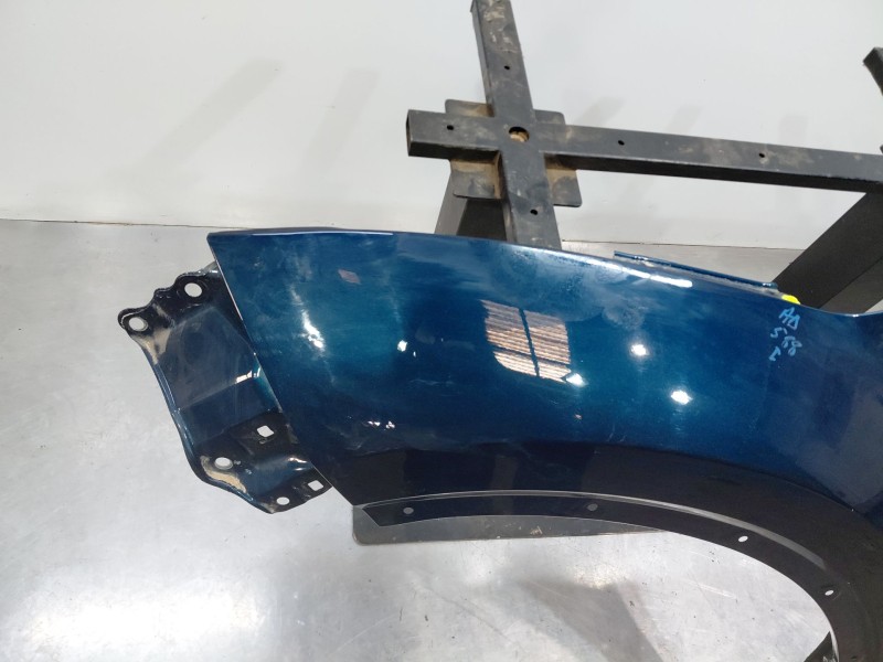 Recambio de aleta delantera izquierda para toyota c-hr hybrid referencia OEM IAM   